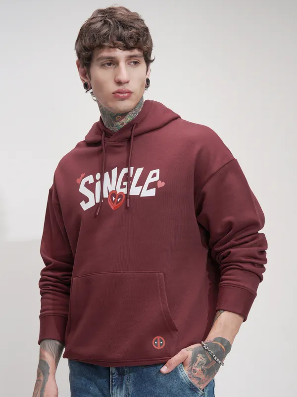 Marvel By Highlander Men Maroon Deadpool Hooded Pullover Sweatshirt