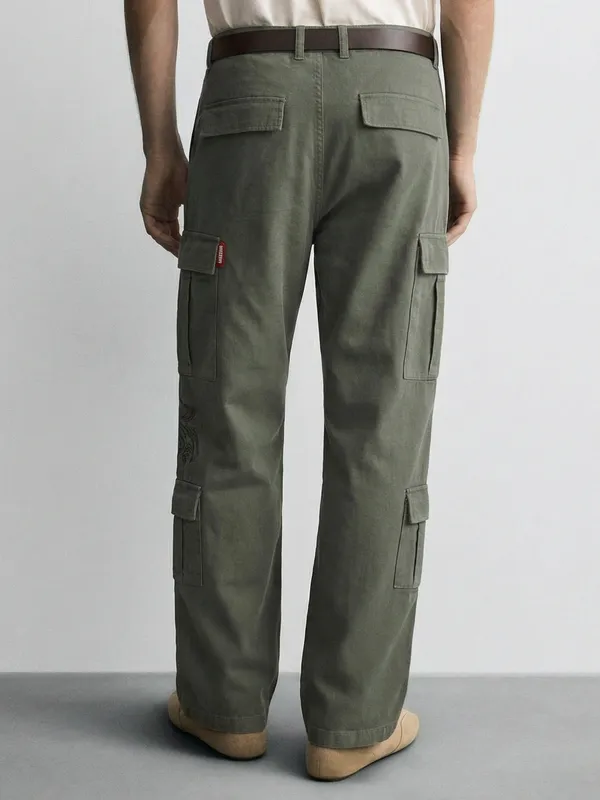 Marvel By Highlander Men Olive Iron Man Straight Fit Solid Cargos