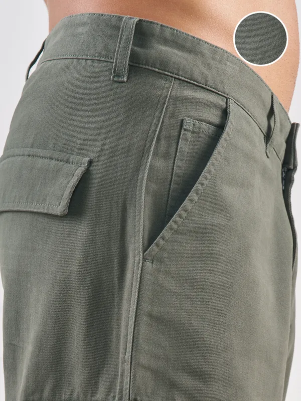 Marvel By Highlander Men Olive Iron Man Straight Fit Solid Cargos