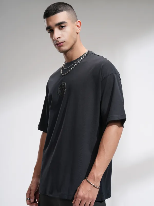 Marvel By Highlander Men Black Iron Man Printed Round Neck Oversized Fit T-Shirt