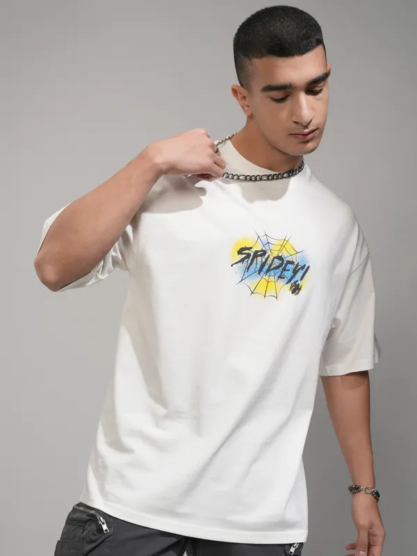 Marvel By Highlander Men Off White Spider-Man Printed Round Neck Oversized Fit T-Shirt