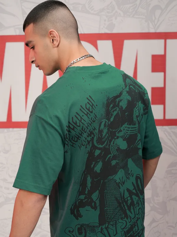 Marvel By Highlander Men Green Venom Printed Relaxed Fit T-Shirt