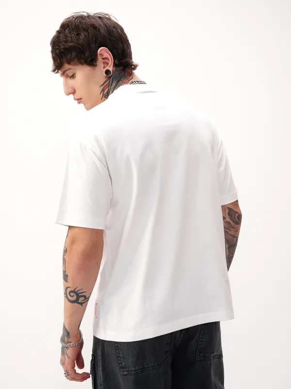 Marvel By Highlander Men White Black Panther Printed Round Neck T-Shirt