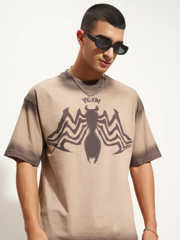 Marvel By Highlander Men Beige Venom Printed Round Neck Oversized Fit T-Shirt