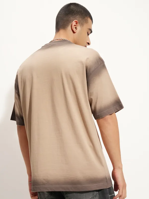 Marvel By Highlander Men Beige Venom Printed Round Neck Oversized Fit T-Shirt