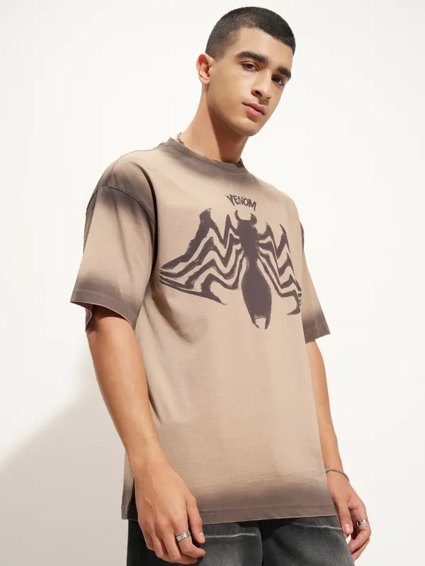 Marvel By Highlander Men Beige Venom Printed Round Neck Oversized Fit T-Shirt