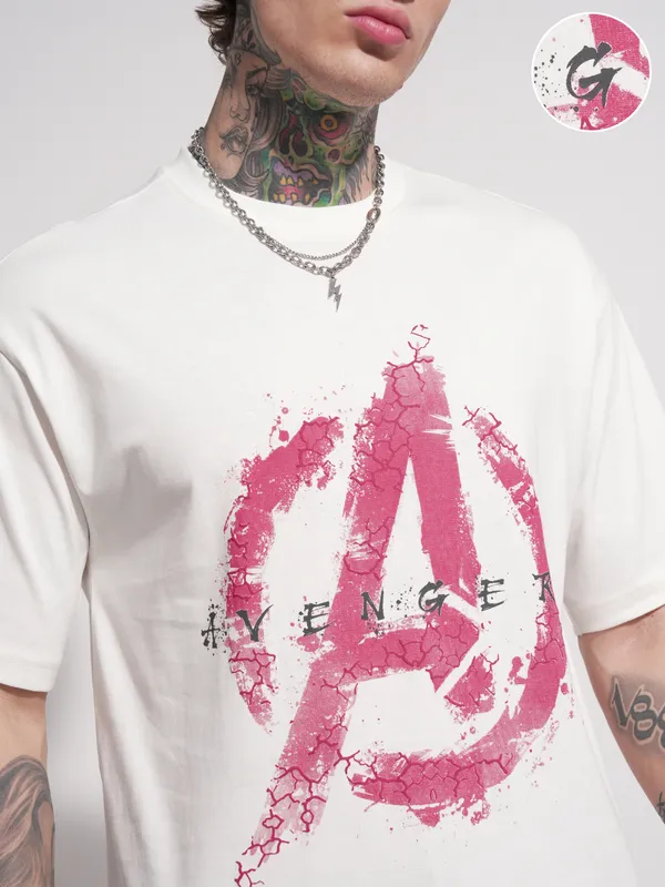 Marvel By Highlander Men Off White Avengers Printed Round Neck T-Shirt