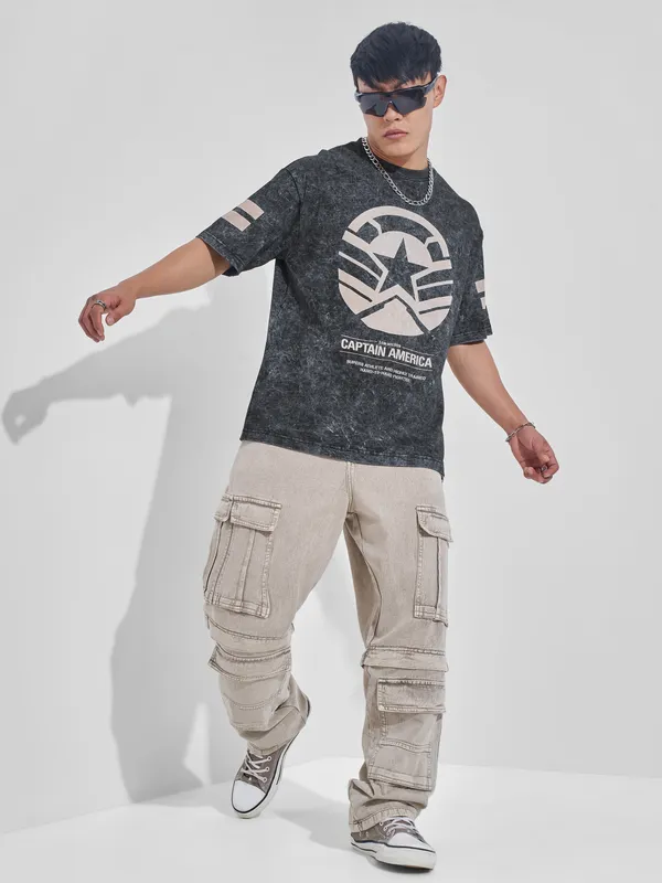 Marvel By Highlander Men Black Captain America Printed Round Neck T-Shirt