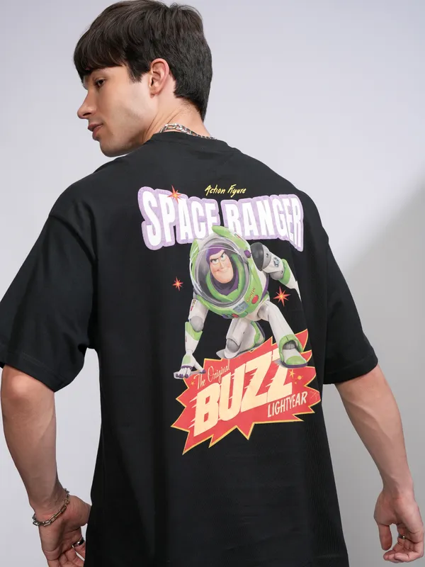 Disney By Highlander Men Black Buzz Lightyear Printed Round Neck Oversized Fit T-Shirt