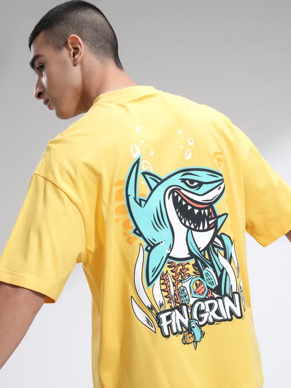 Pixar By Highlander Men Yellow Fin Grin Printed Round Neck Oversized Fit T-Shirt