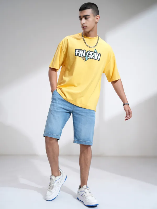 Pixar By Highlander Men Yellow Fin Grin Printed Round Neck Oversized Fit T-Shirt