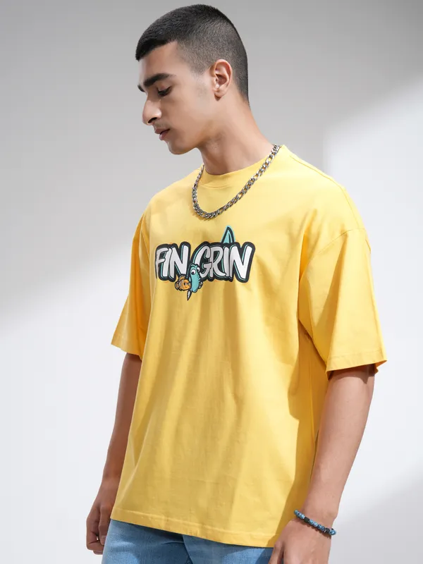 Pixar By Highlander Men Yellow Fin Grin Printed Round Neck Oversized Fit T-Shirt