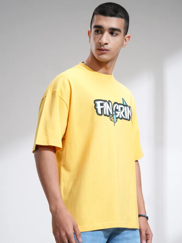 Pixar By Highlander Men Yellow Fin Grin Printed Round Neck Oversized Fit T-Shirt