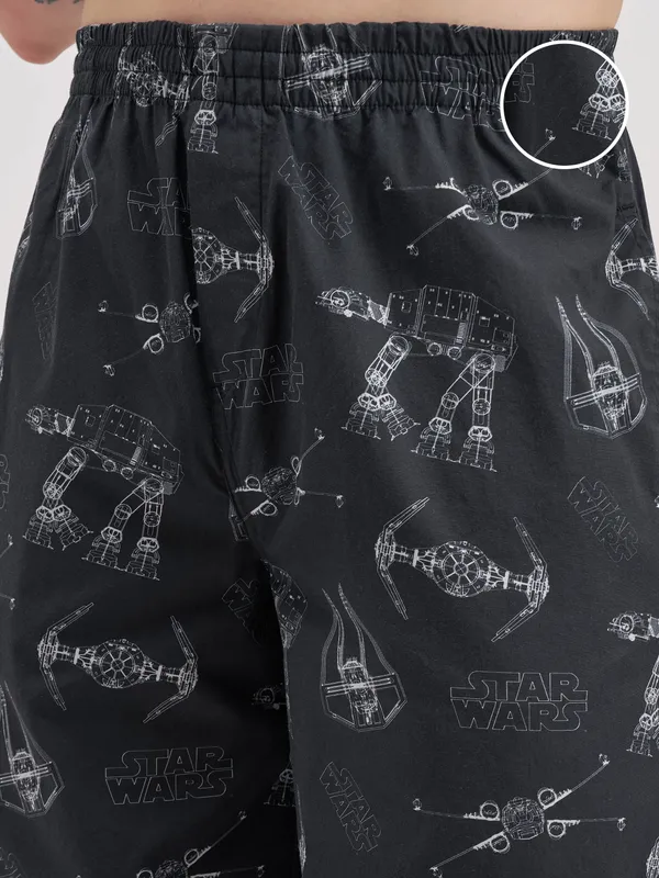 Star Wars By Highlander Men Black Star Wars Printed Lounge Pant