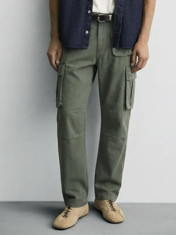 Highlander Men Olive Star Wars Loose Fit Solid Regular Trouser