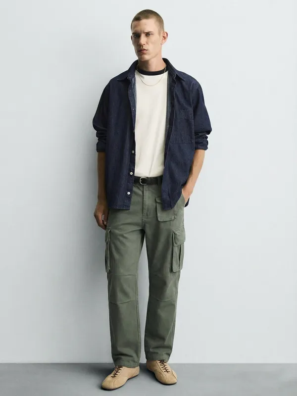 Highlander Men Olive Star Wars Loose Fit Solid Regular Trouser