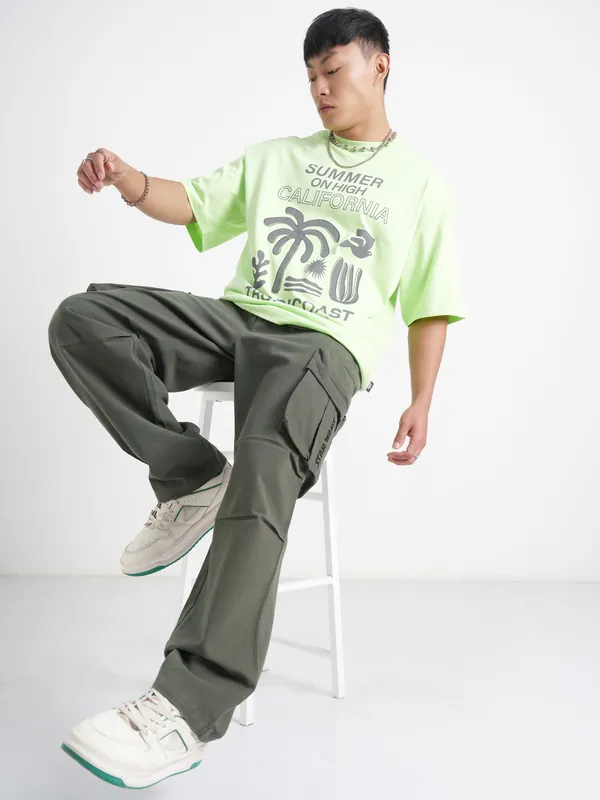 Highlander Men Olive Star Wars Loose Fit Solid Regular Trouser