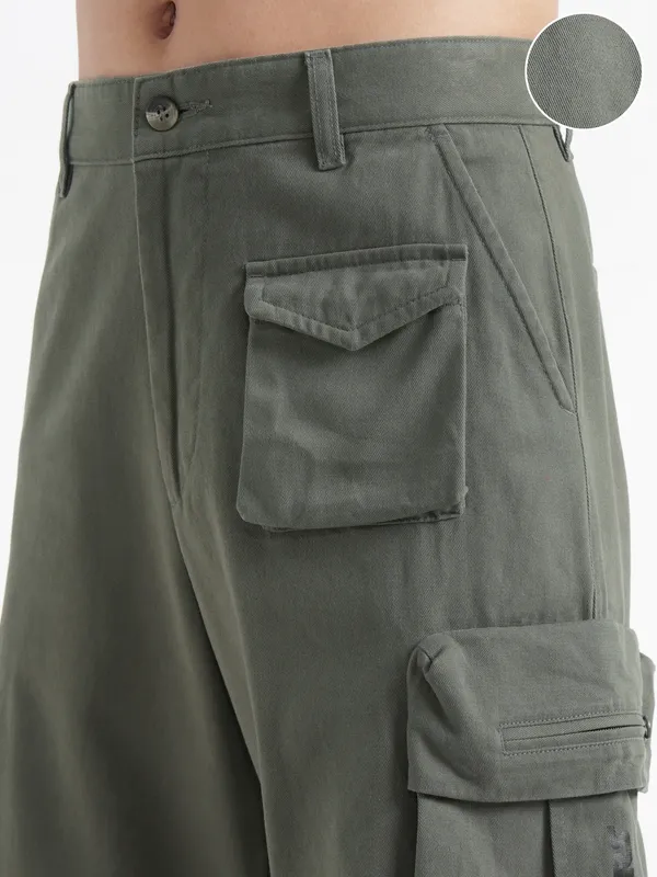 Highlander Men Olive Star Wars Loose Fit Solid Regular Trouser