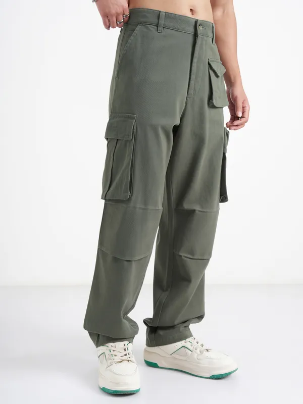 Highlander Men Olive Star Wars Loose Fit Solid Regular Trouser