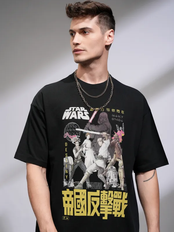 Highlander Men Black Star Wars Printed Round Neck Oversized Fit T-Shirt