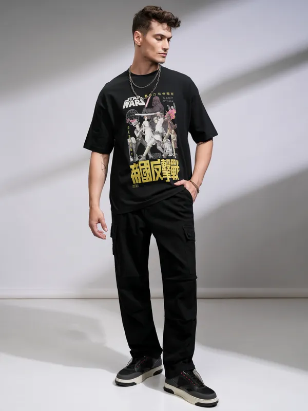 Highlander Men Black Star Wars Printed Round Neck Oversized Fit T-Shirt