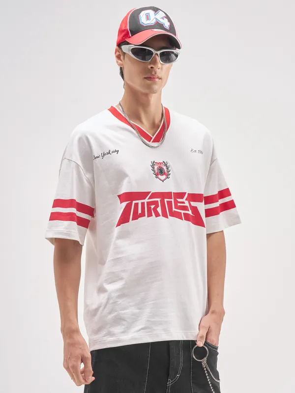 Highlander Men White Ninja Turtles Embroidered V-Neck Embroidered T-Shirt