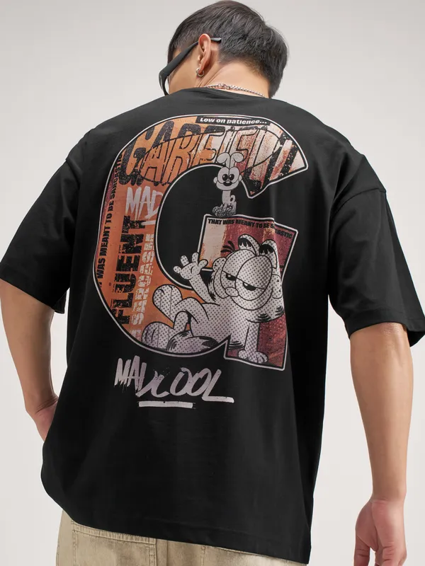 Highlander Men Black Garfield Printed Round Neck Oversized Fit T-Shirt