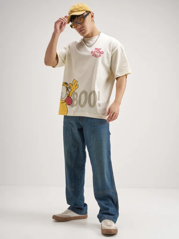 Highlander Men Beige Garfield Printed Round Neck Oversized Fit T-Shirt