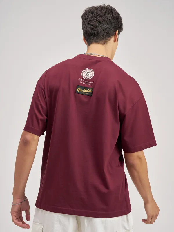 Highlander Men Maroon Garfield Printed Round Neck Oversized Fit T-Shirt
