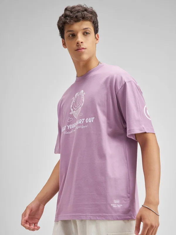Highlander Men Lavender Garfield Printed Round Neck Oversized Fit T-Shirt