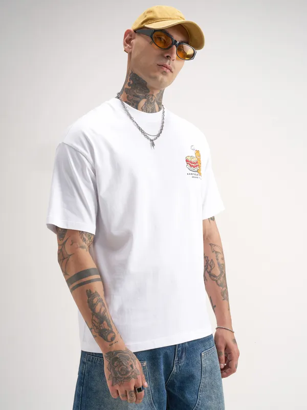 Highlander Men White Garfield Printed Round Neck T-Shirt