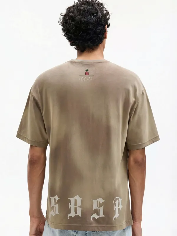 Highlander Men Tan Spongebob Squarepants Printed Round Neck Oversized Fit T-Shirt