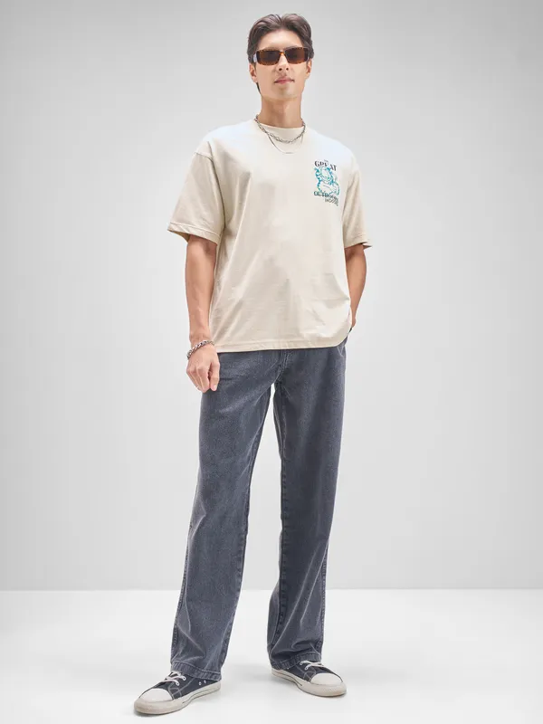 Highlander Men Beige Garfield Embroidered Round Neck T-Shirt