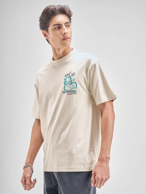 Highlander Men Beige Garfield Embroidered Round Neck T-Shirt