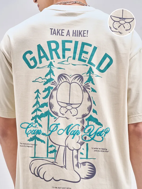 Highlander Men Beige Garfield Embroidered Round Neck T-Shirt