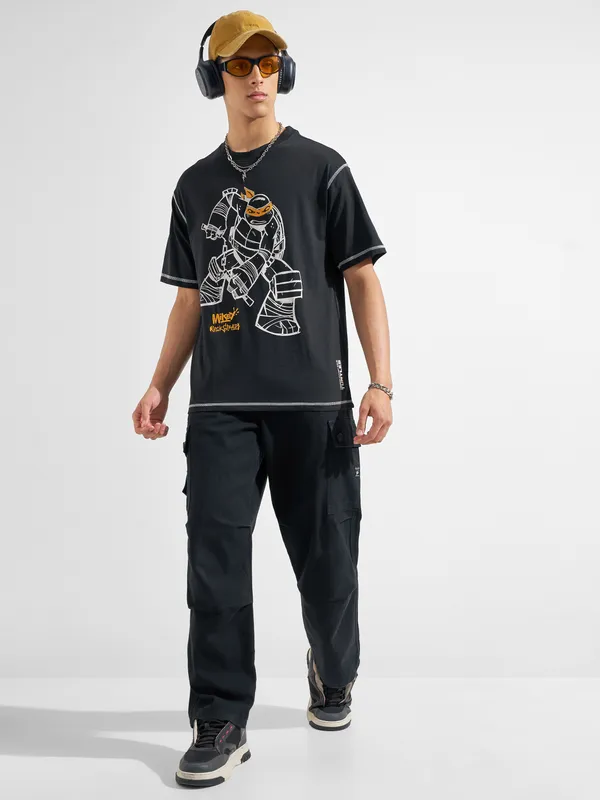 Highlander Men Black Ninja Turtles Embroidered Round Neck T-Shirt