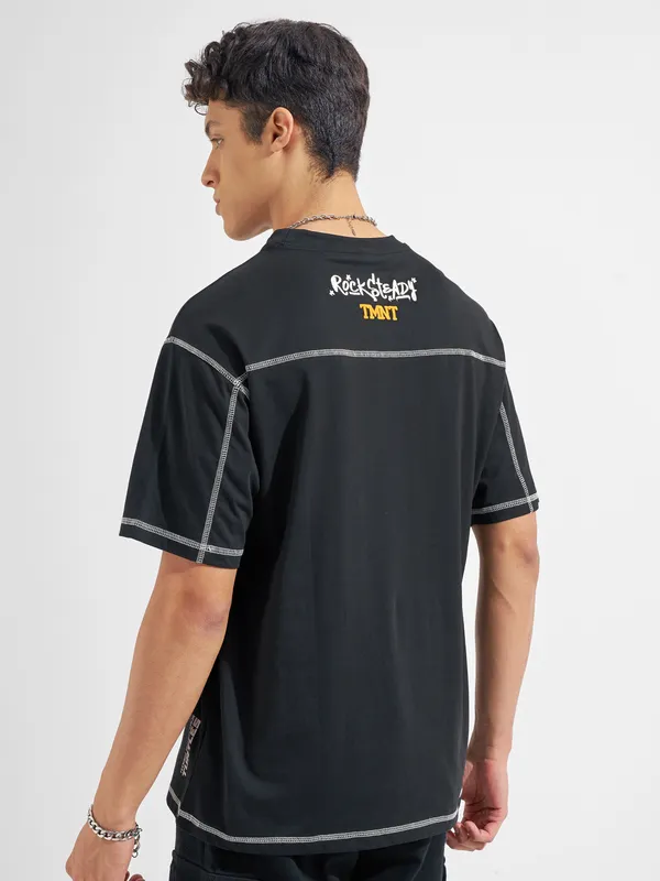 Highlander Men Black Ninja Turtles Embroidered Round Neck T-Shirt