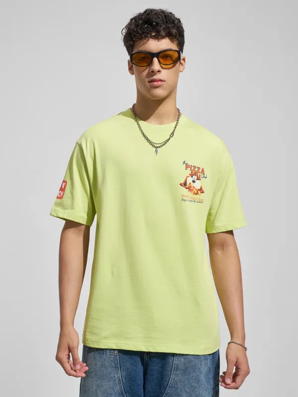 WB By Highlander Men Green Looney Tunes Printed Round Neck T-Shirt