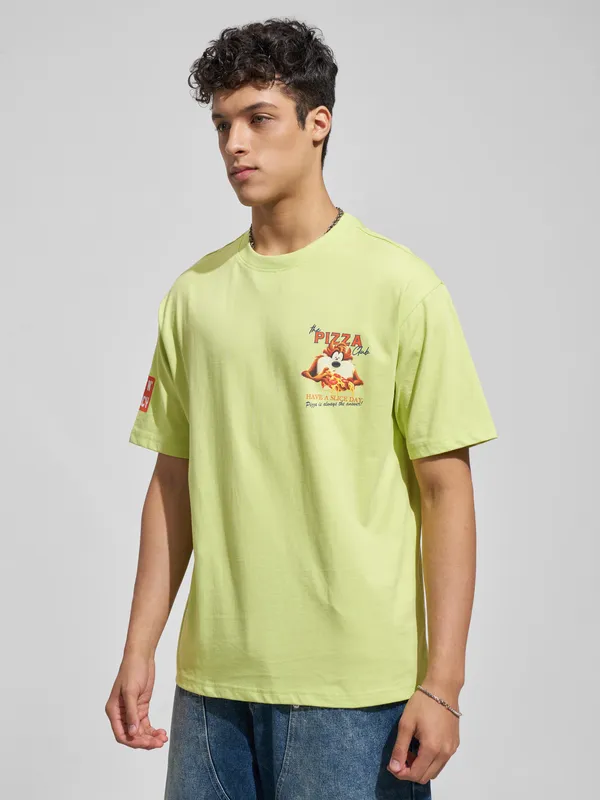 WB By Highlander Men Green Looney Tunes Printed Round Neck T-Shirt