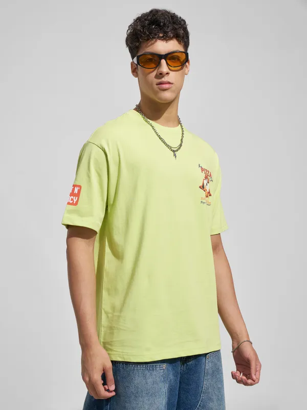 WB By Highlander Men Green Looney Tunes Printed Round Neck T-Shirt