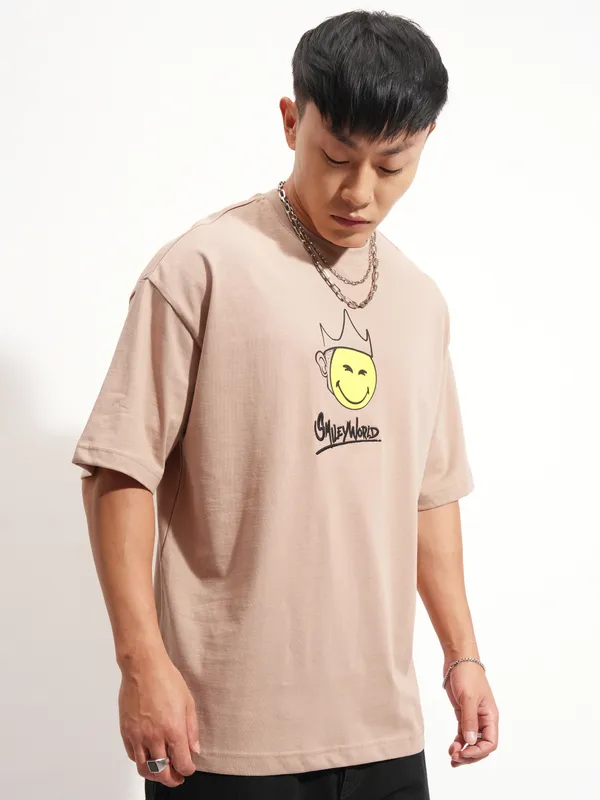 Highlander Men Tan SmileyWorldÃÂ® Printed Round Neck Oversized Fit T-Shirt
