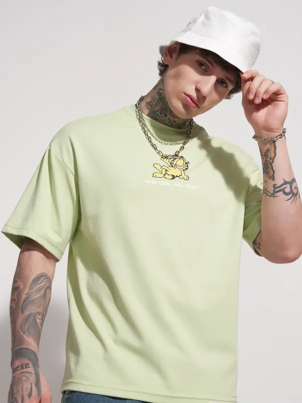 Highlander Men Green Garfield Printed Round Neck Oversized Fit T-Shirt