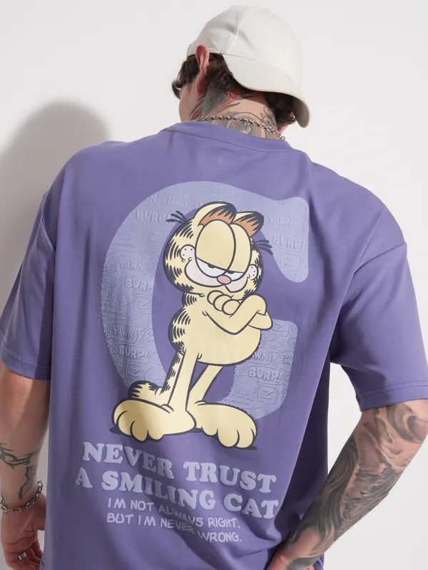 Garfield Men Printed Round Neck Oversized Fit T-Shirt