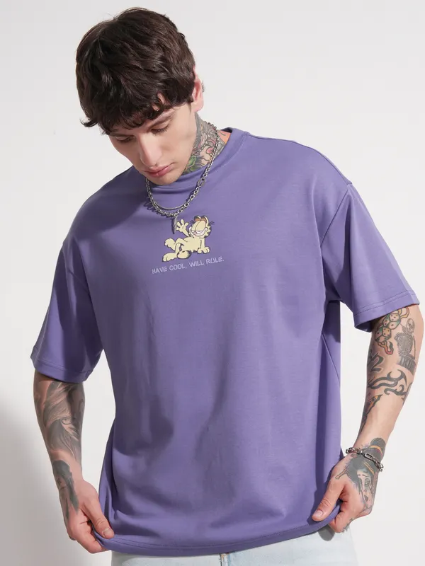 Garfield Men Printed Round Neck Oversized Fit T-Shirt