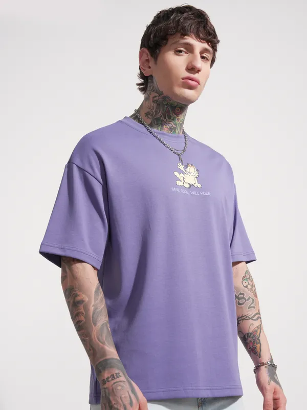 Garfield Men Printed Round Neck Oversized Fit T-Shirt