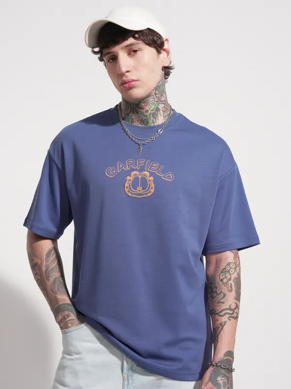 Garfield Men Printed Round Neck Oversized Fit T-Shirt
