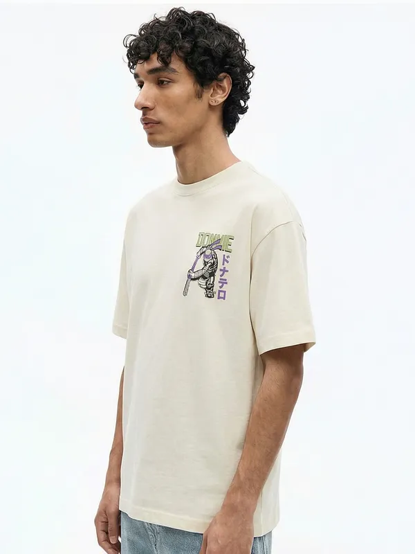 Highlander Men Cream Ninja Turtles Printed Round Neck Oversized Fit T-Shirt