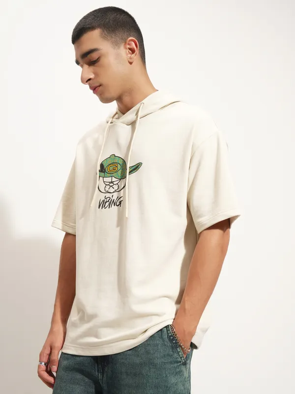 Highlander Men Cream Garfield Printed Hood Oversized Fit T-Shirt