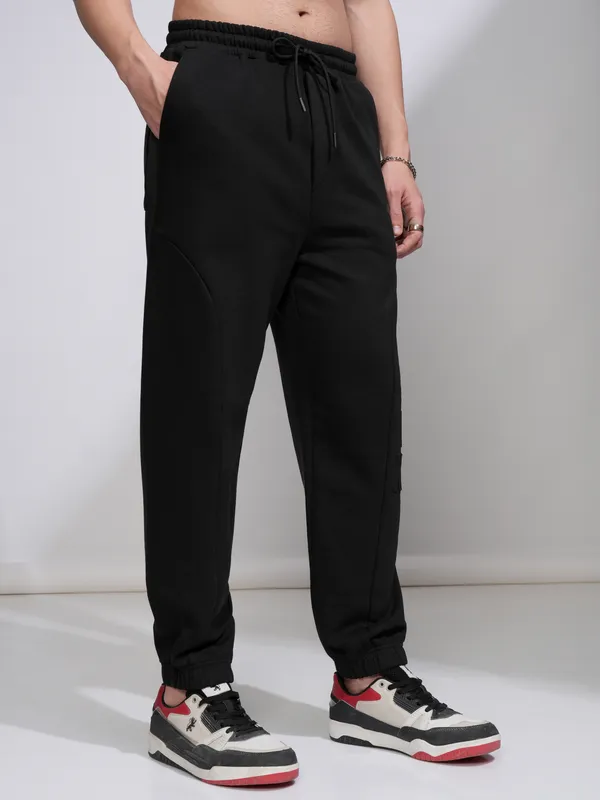 Batman Men Relaxed Fit Joggers