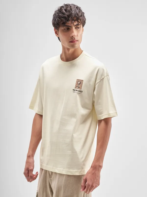 WB By Highlander Men Beige Harry Potter Applique Round Neck Applique T-Shirt